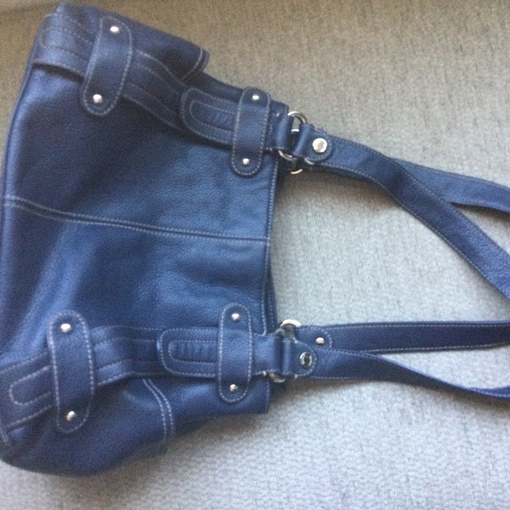 Tignanello Navy  Leather Handbag with side pockets magnet closure
